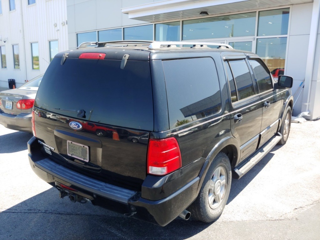 Pre-Owned 2005 Ford Expedition Limited 4D Sport Utility In Paris ...