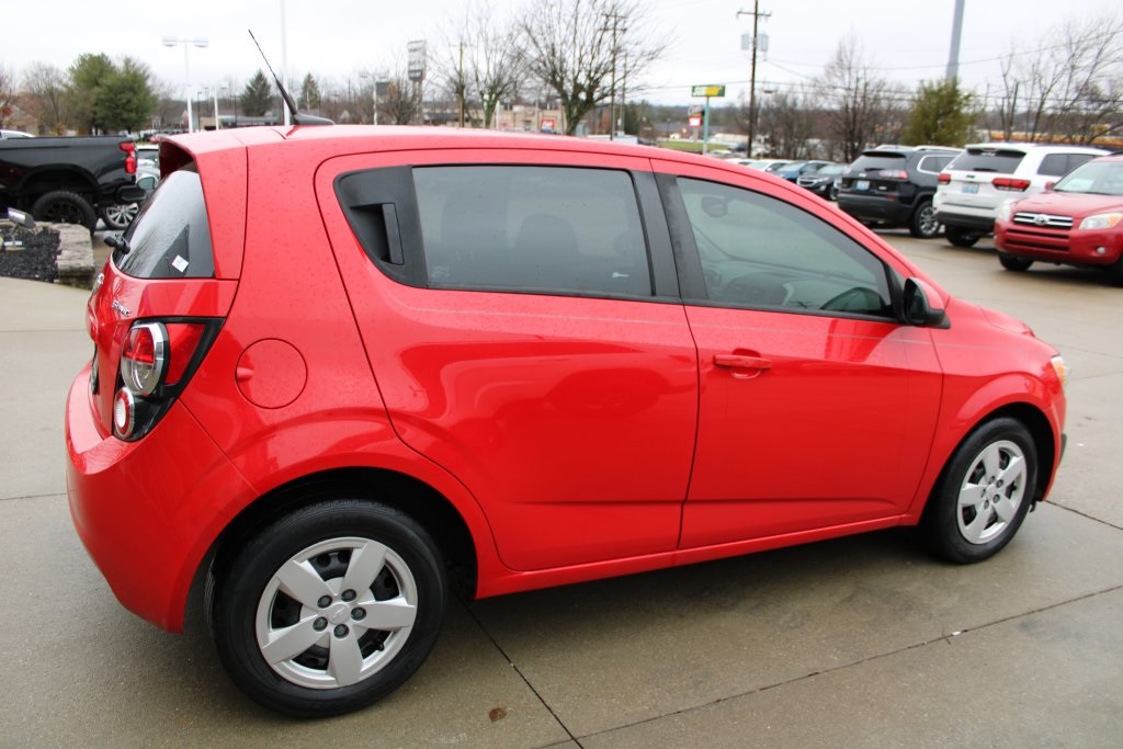 Pre-Owned 2014 Chevrolet Sonic LS 4D Hatchback in Paris #156B | Dan ...