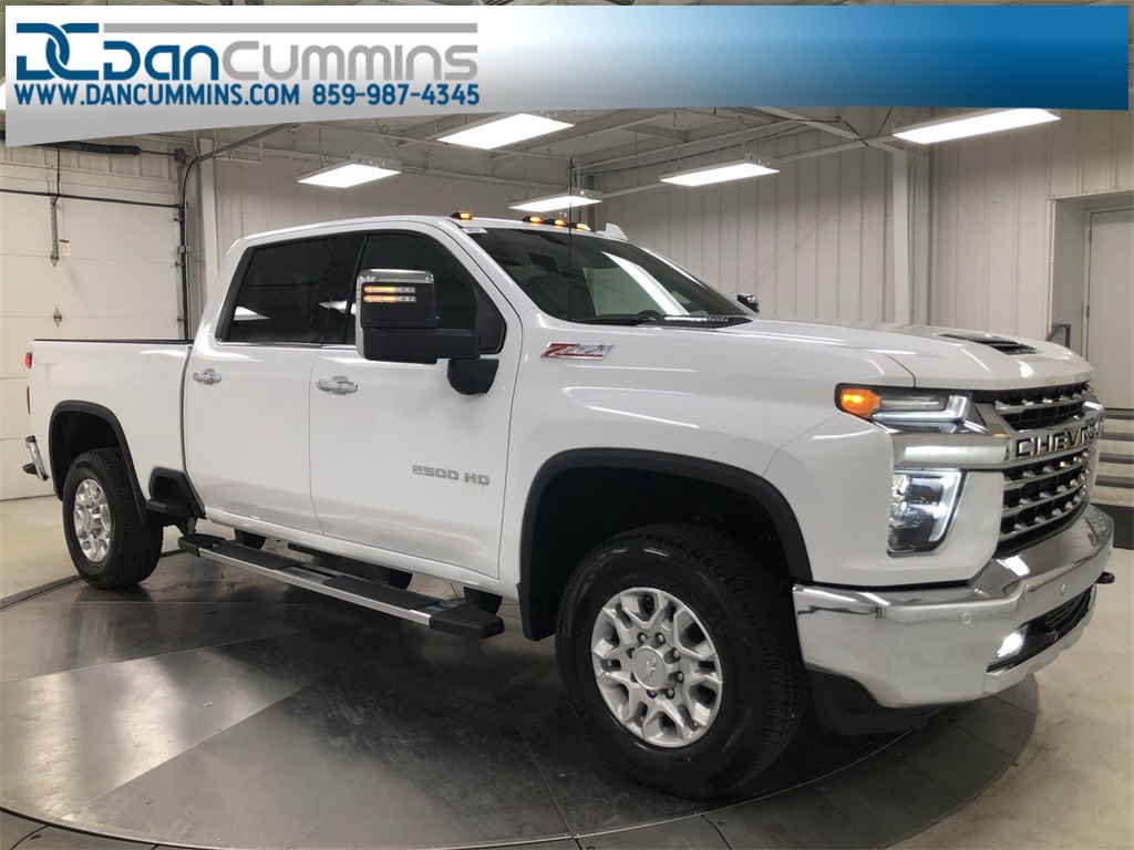 New 2020 Chevrolet Silverado 2500HD LTZ 4D Crew Cab in Paris #108195