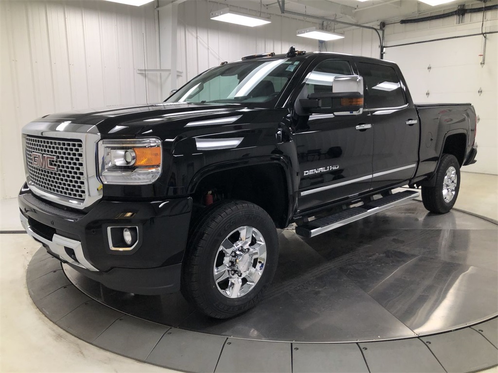 Pre-Owned 2016 GMC Sierra 3500HD Denali 4D Crew Cab In Paris #107104A ...