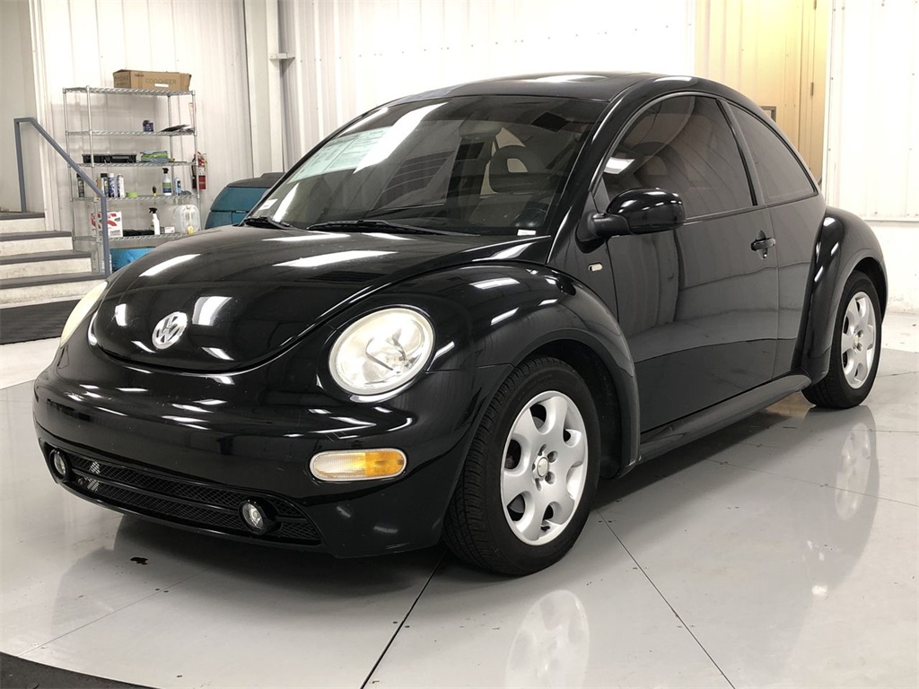 Pre-Owned 2002 Volkswagen Beetle GLS 2D Hatchback in Paris ...