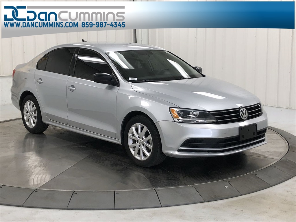 Pre-Owned 2015 Volkswagen Jetta 1.8T SE 4D Sedan in Paris ...