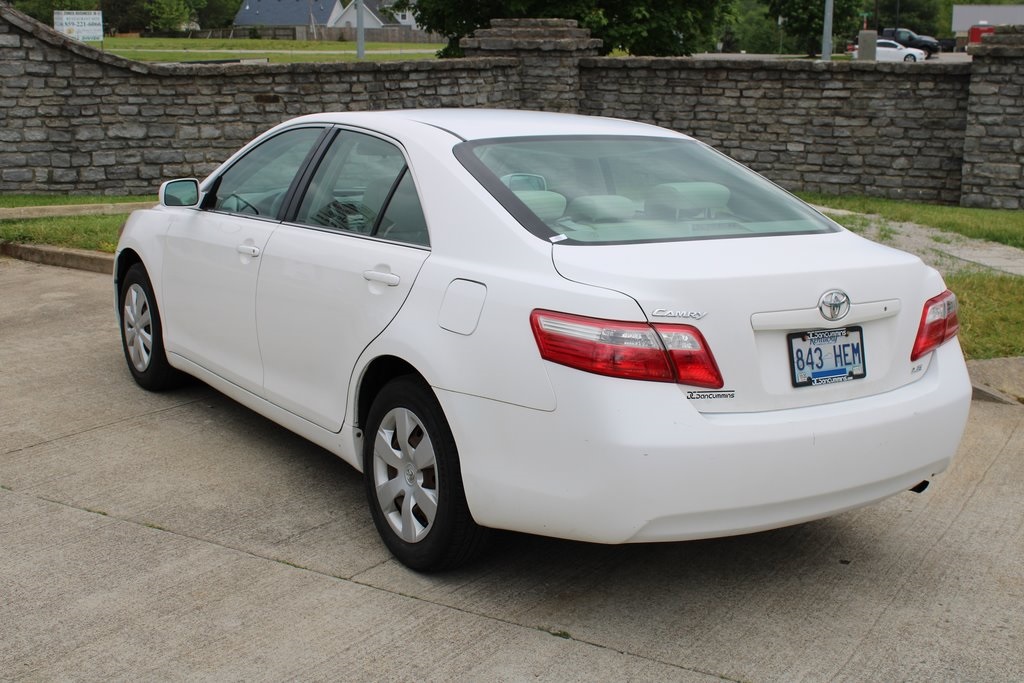 Toyota camry 2008г