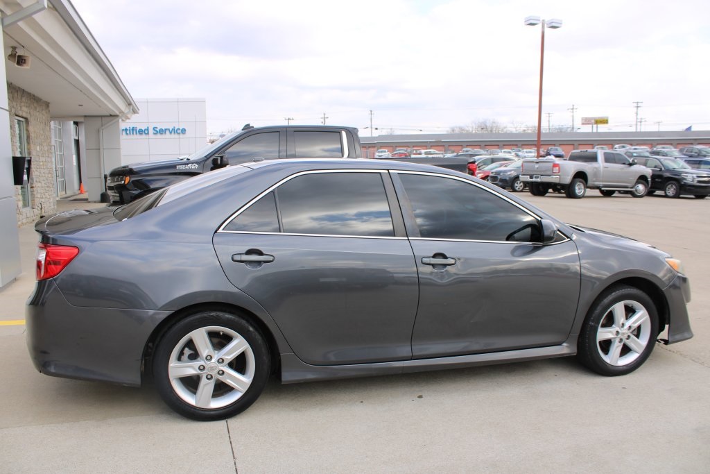 Pre-Owned 2012 Toyota Camry SE 4D Sedan in Paris #10280A | Dan Cummins ...