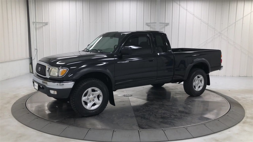 Pre-Owned 2004 Toyota Tacoma Base Standard Bed In Paris #43507A | Dan ...