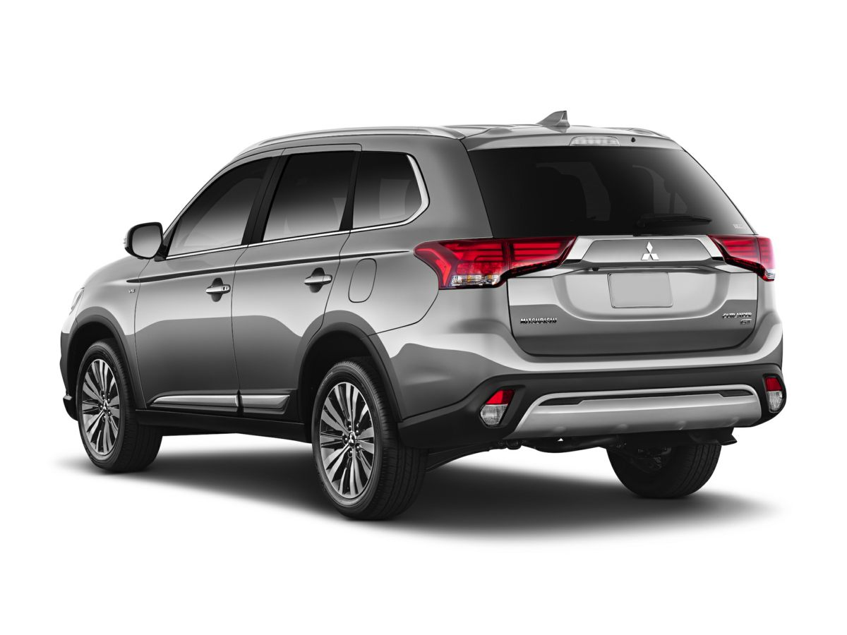 Pre-Owned 2019 Mitsubishi Outlander SE 4D Sport Utility in ...